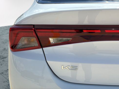 Used 2023 Kia K5 LXS FWD image 39