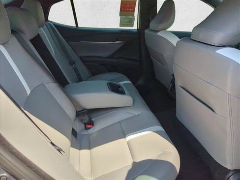 Used 2026 Toyota Camry SE FWD image 20