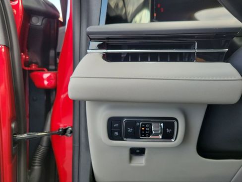 New 2026 Lincoln Nautilus Reserve image 22