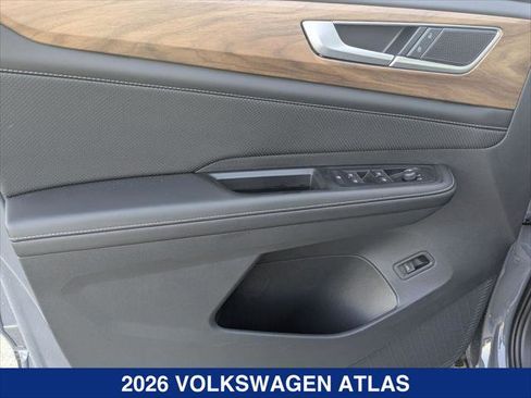 New 2026 Volkswagen Atlas SE FWD image 10