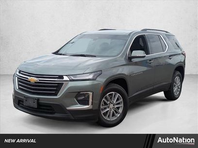 Used 2022 Chevrolet Traverse LT