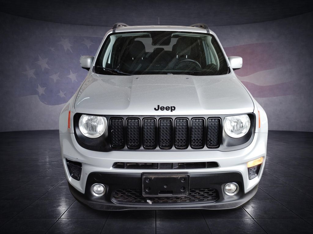 Used 2020 Jeep Renegade Altitude w/ UConnect 8.4 Nav Group FWD image 8