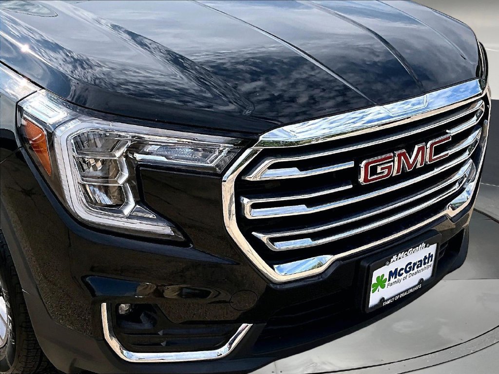 Used 2024 GMC Terrain SLT AWD/4WD image 34