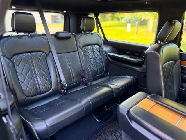 Used 2024 Jeep Grand Wagoneer L Series III AWD/4WD image 26