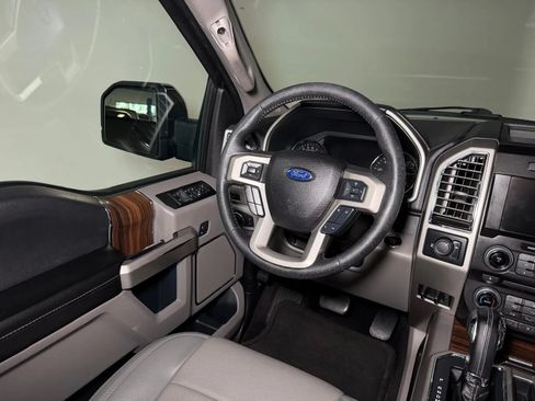 Used 2015 Ford F150 Lariat w/ Equipment Group 502A Luxury RWD image 21