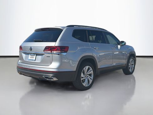 Used 2021 Volkswagen Atlas SE image 3