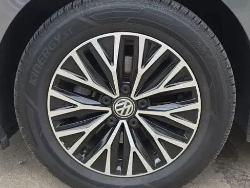 Used 2019 Volkswagen Jetta SE image 51