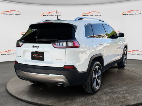 Used 2019 Jeep Cherokee Limited AWD/4WD image 10
