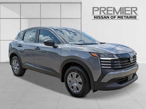 New 2026 Nissan Kicks S image 2