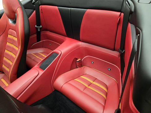 Used 2023 Ferrari Portofino M RWD image 21