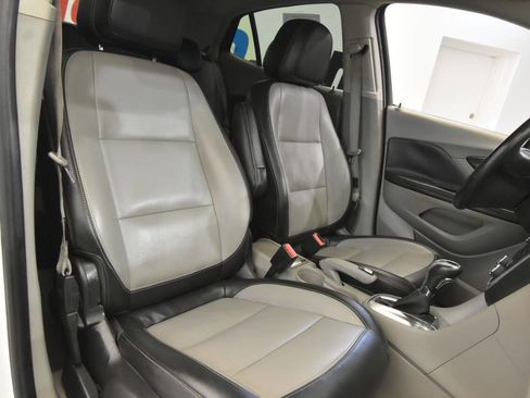 Used 2015 Buick Encore Premium AWD/4WD image 20
