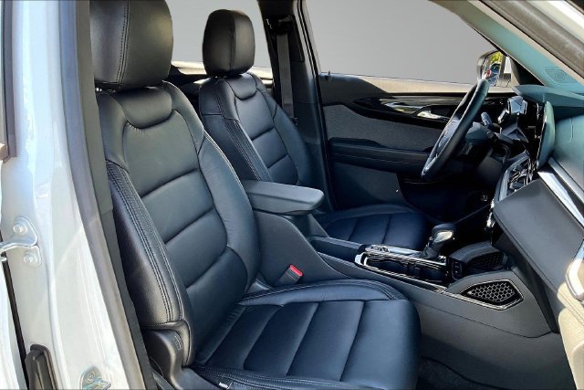 Used 2024 Chevrolet TrailBlazer LT w/ Convenience Package FWD image 27