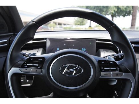 Used 2023 Hyundai Santa Cruz SEL Premium AWD/4WD image 15