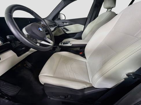 Used 2026 BMW X2 xDrive28i AWD/4WD image 13