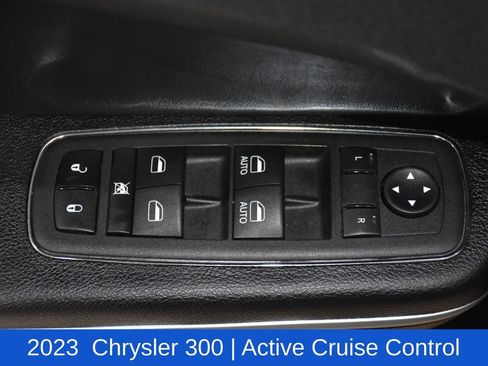 Used 2023 Chrysler 300 S image 23