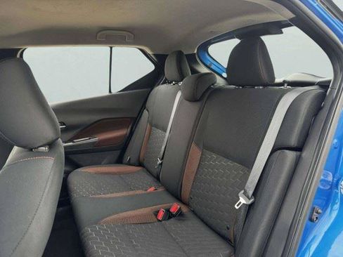 Used 2023 Nissan Kicks SR FWD image 36