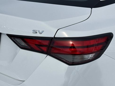 Used 2024 Nissan Sentra SV image 23