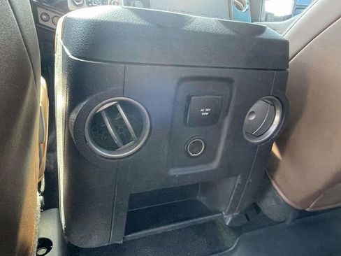 Used 2015 Ford F350 Platinum image 12