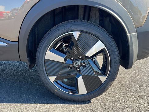 New 2026 Nissan Kicks SR w/ SR Premium Package image 9