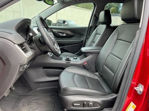 Used 2024 GMC Terrain SLT w/ Elevation Edition AWD/4WD image 4