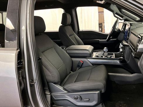 Certified 2022 Ford F150 XLT w/ Equipment Group 302A High image 7