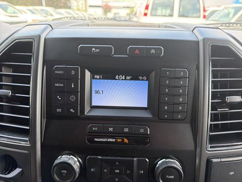 Used 2018 Ford F150 XLT w/ Equipment Group 301A Mid RWD image 23