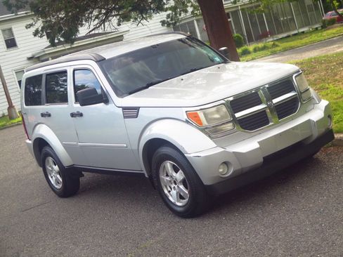 Used 2009 Dodge Nitro SE AWD/4WD image 23