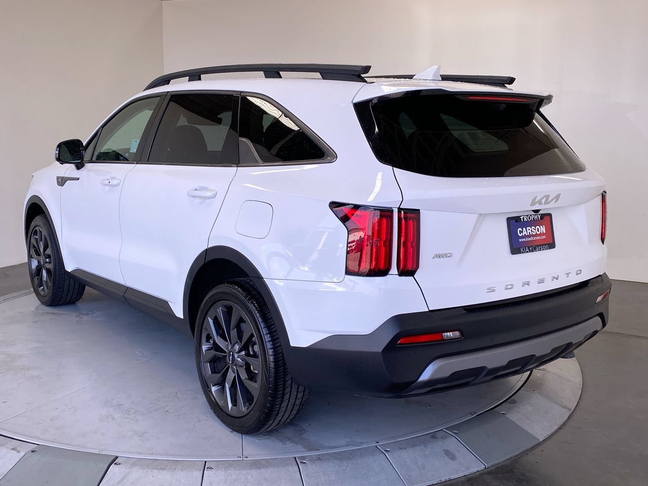 Certified 2022 Kia Sorento SX Prestige AWD/4WD image 3