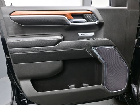 Used 2023 GMC Sierra 1500 Denali w/ Denali Reserve Package image 9