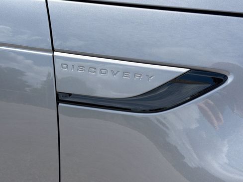 New 2026 Land Rover Discovery Dynamic SE AWD/4WD image 47