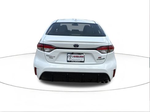 Used 2024 Toyota Corolla SE image 4