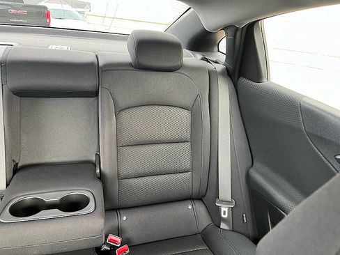 Used 2025 Chevrolet Malibu LT image 19