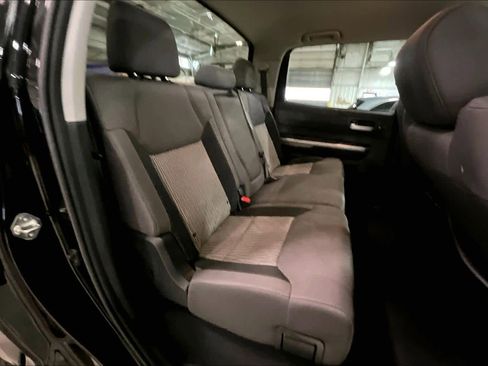 Used 2016 Toyota Tundra SR5 w/ SR5 Upgrade Package image 18