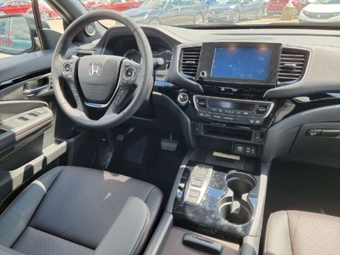 Used 2023 Honda Ridgeline Black Edition image 19