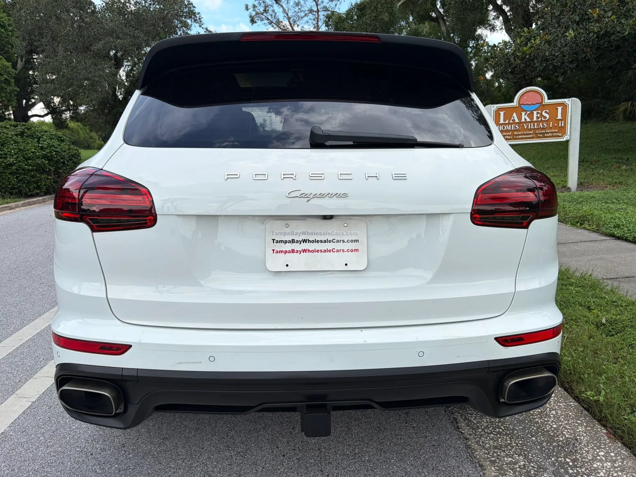 Used 2017 Porsche Cayenne AWD/4WD image 7