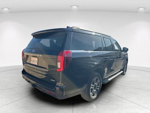 Used 2025 Ford Expedition Max Active AWD/4WD image 7