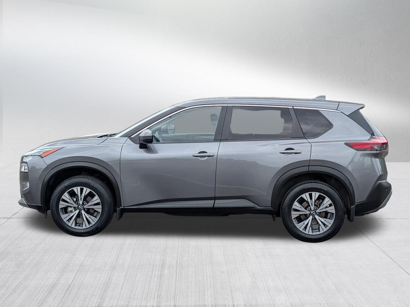 Used 2023 Nissan Rogue SV AWD/4WD image 4