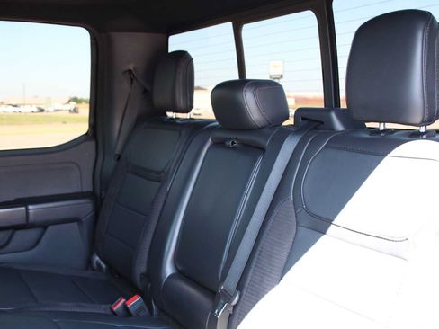 Used 2022 Ford F150 Raptor w/ Equipment Group 801A High AWD/4WD image 27