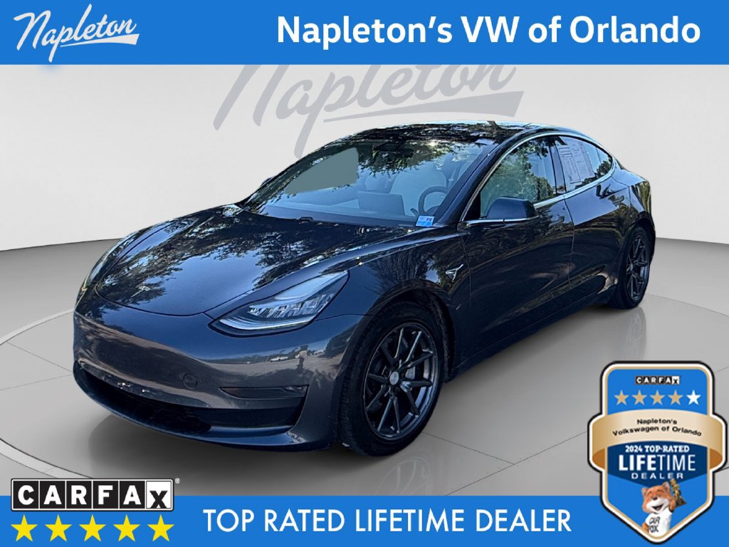 Used 2020 Tesla Model 3 Standard Range RWD image 1