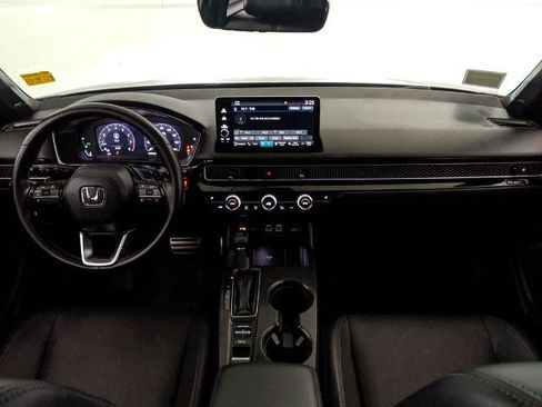 Used 2022 Honda Civic Sport Touring image 7