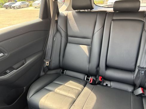 Used 2026 Nissan Rogue SL FWD image 41