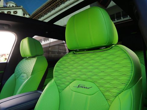 New 2026 Bentley Bentayga Speed image 19