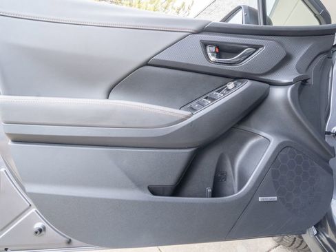 Certified 2025 Subaru Crosstrek 2.5i Limited w/ Popular Package #4A image 7