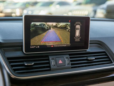 Used 2018 Audi Q5 2.0T Premium Plus image 16