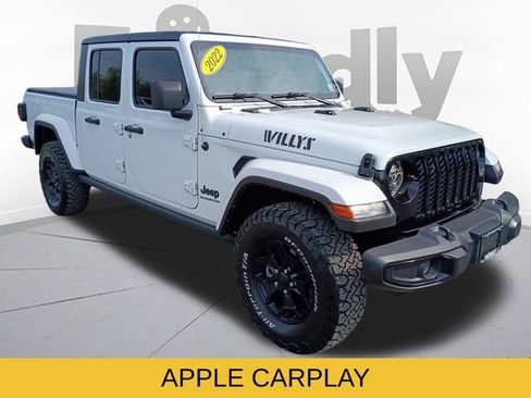 Used 2022 Jeep Gladiator Sport AWD/4WD image 3
