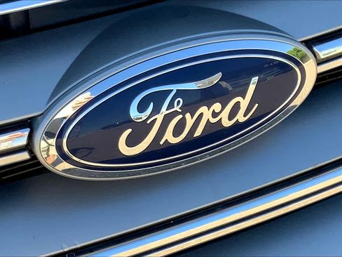 Used 2016 Ford Edge SEL w/ Equipment Group 201A image 29