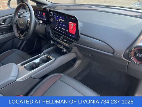 Used 2024 Chevrolet Equinox EV RS image 26