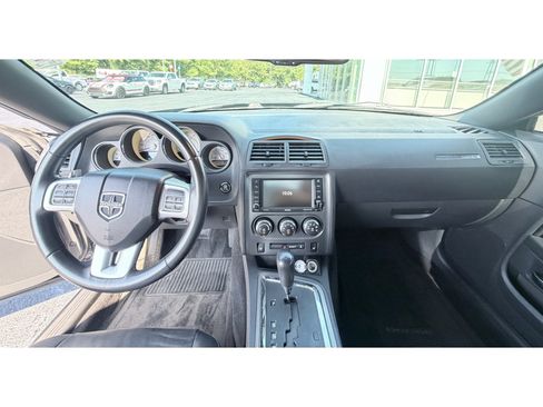 Used 2012 Dodge Challenger R/T RWD image 11