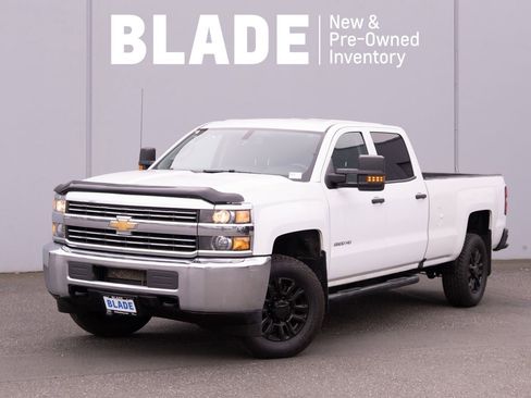Used 2018 Chevrolet Silverado 2500 W/T image 1