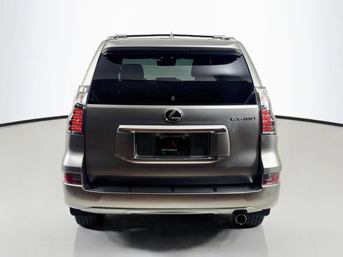 Used 2023 Lexus GX 460 Premium w/ Premium Package AWD/4WD image 6